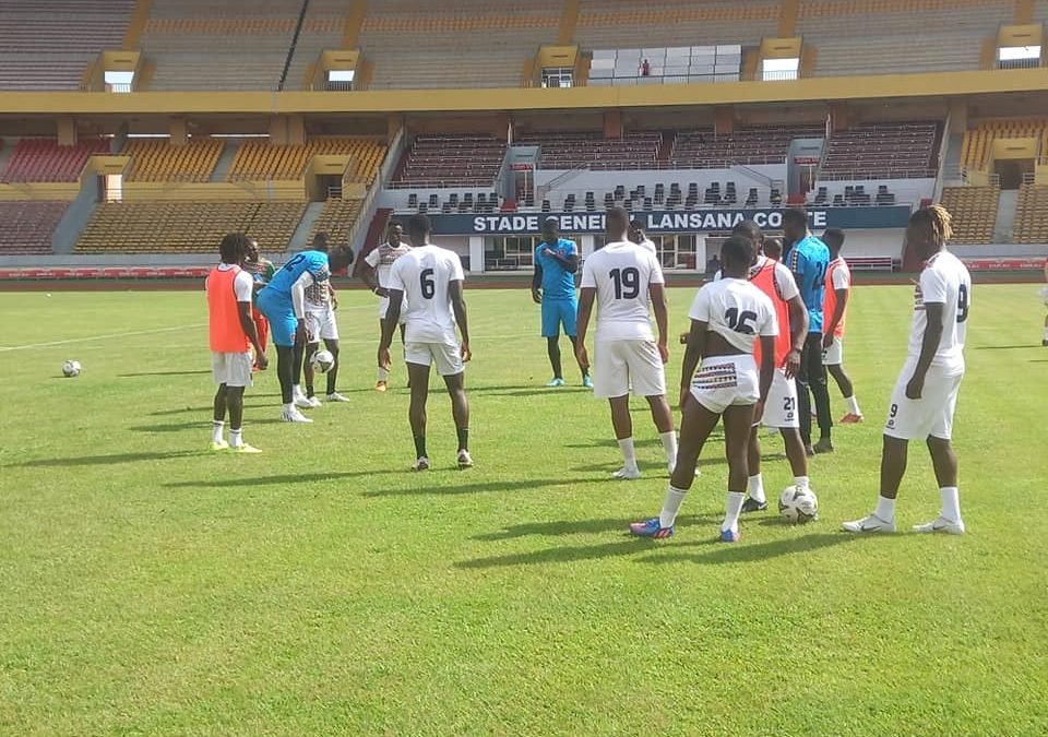 SELEÇÃO NACIONAL REALIZA O DERRADEIRO TREINO ANTES DO JOGO DE AMANHÃ